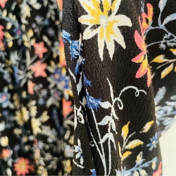 Woman’s Floral Kimono Cardigan one size dark ditzy floral summer beach cover - Picture 5 of 9